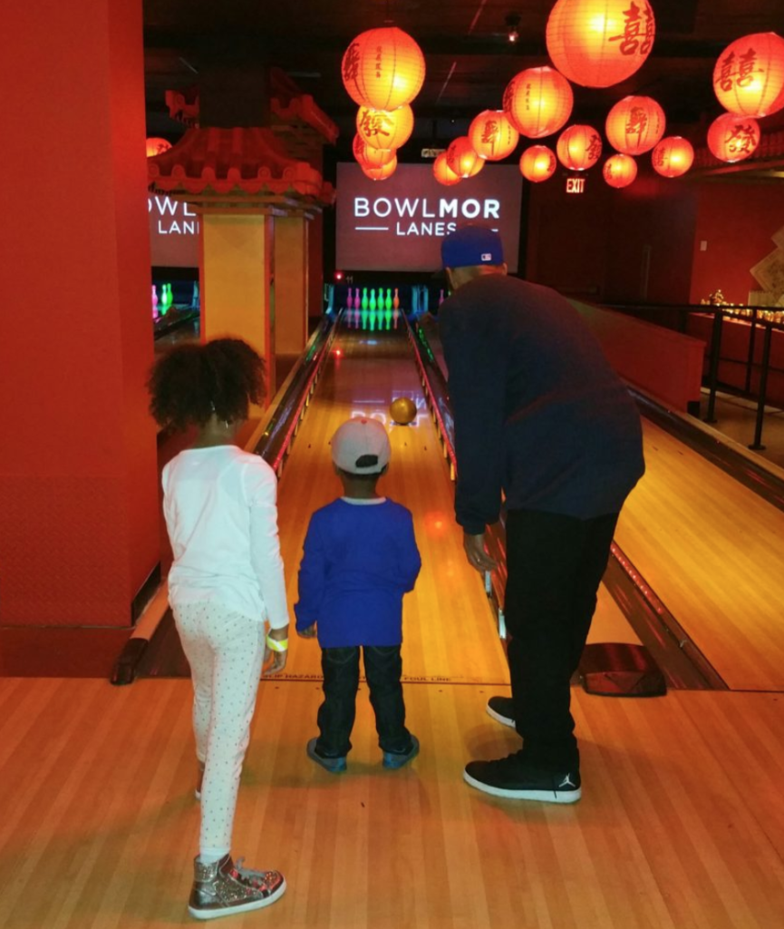 bowlmor-lanes-kids