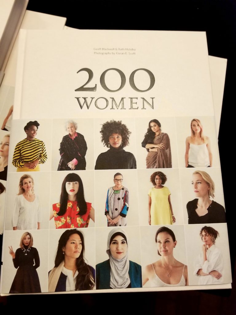 200-Women-Photo-Book